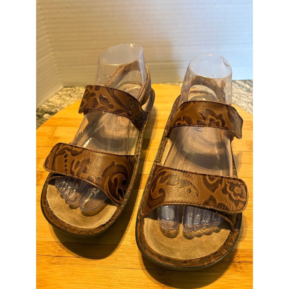 Alegria PG Lite Brown Embossed Leather Floral Slingback Sandals Womens 38/7.5